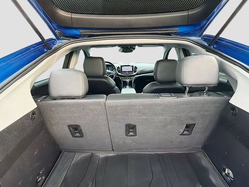 Used 2017 Chevrolet Volt Premier w/ Driver Confidence II Package image 27