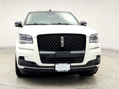 Used 2024 Lincoln Navigator Black Label AWD/4WD image 2