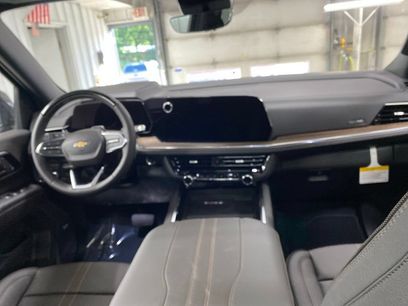 New 2026 Chevrolet Suburban High Country w/ Sun And Tow Package