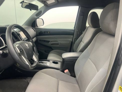 Used 2013 Toyota Tacoma 2WD Access Cab w/ Convenience Pkg image 10