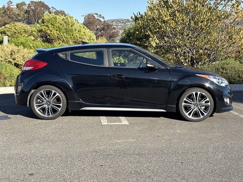 Used 2016 Hyundai Veloster Turbo image 8