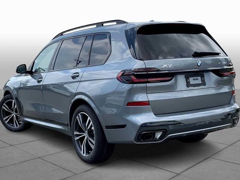 Used 2026 BMW X7 xDrive40i AWD/4WD image 12
