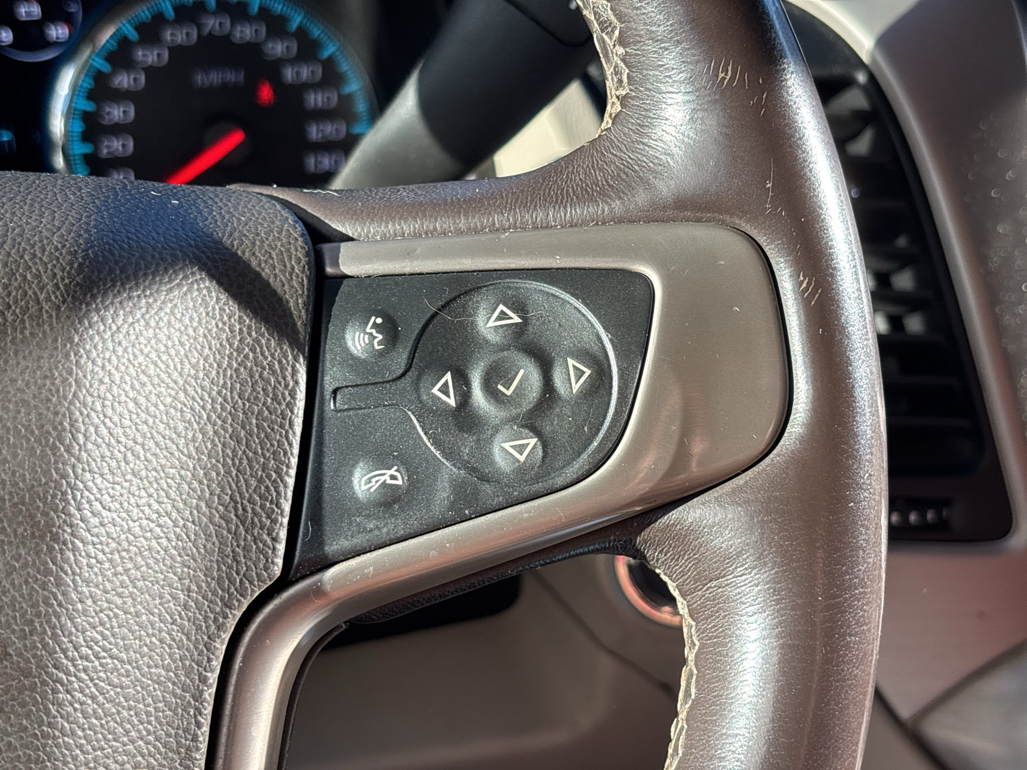 Used 2019 GMC Yukon XL Denali w/ Denali Ultimate Package AWD/4WD image 20