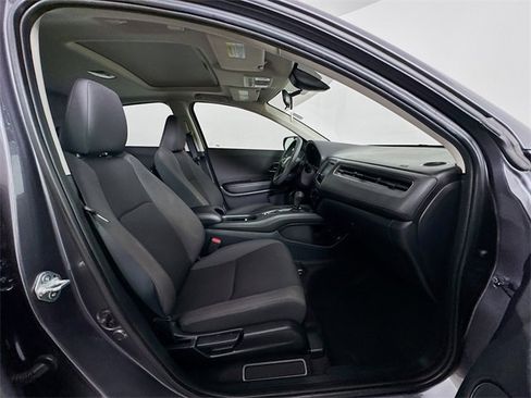 Used 2021 Honda HR-V EX image 40