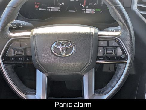 Used 2022 Toyota Tundra Platinum w/ Advanced Package AWD/4WD image 15