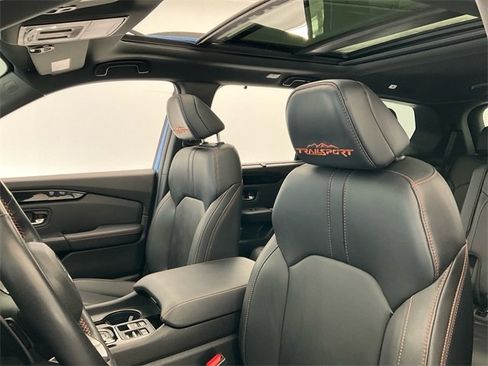 Certified 2023 Honda Pilot TrailSport image 21