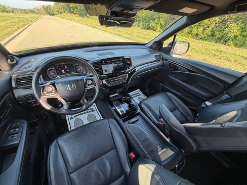 Used 2022 Honda Passport Elite image 17
