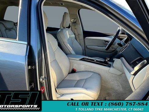 Used 2016 Volvo XC90 T6 Momentum image 7