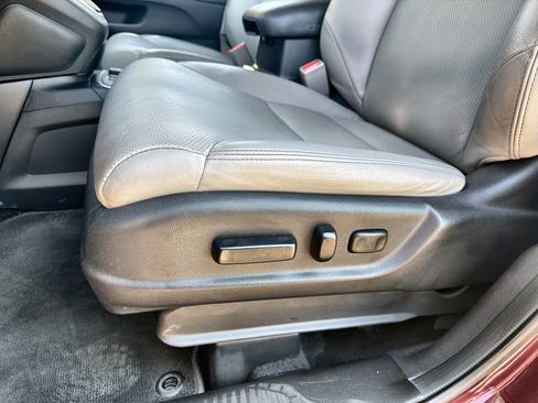 Used 2016 Honda CR-V EX-L image 12