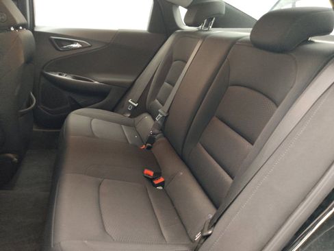 Used 2020 Chevrolet Malibu LS image 18