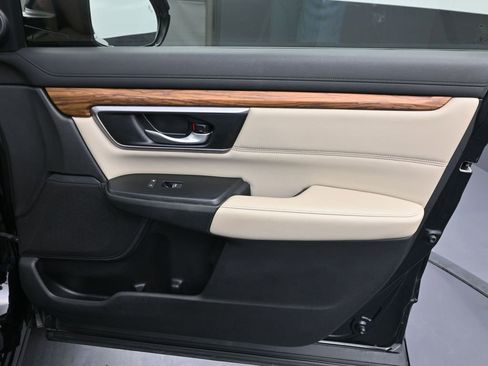 Used 2018 Honda CR-V EX-L image 17