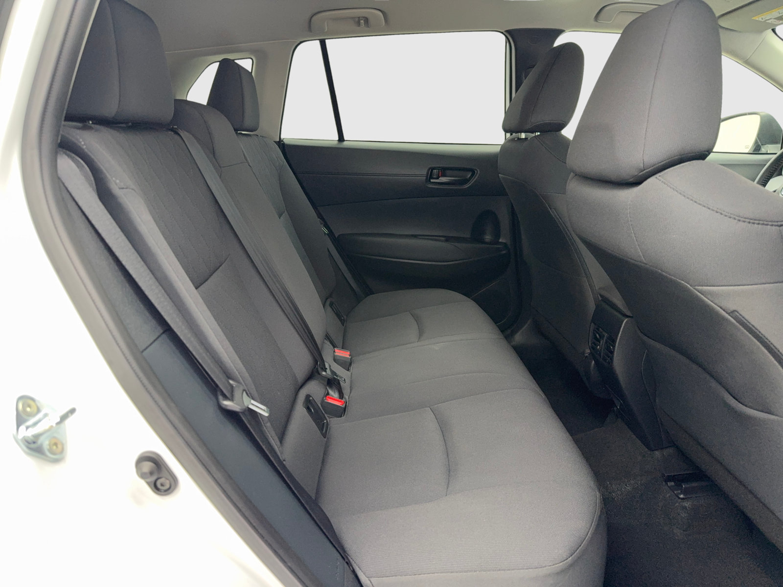 Used 2023 Toyota Corolla Cross LE FWD image 36