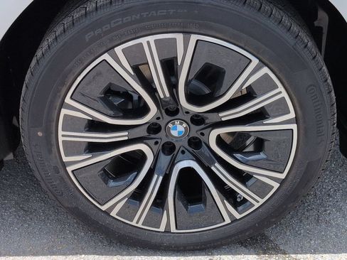 New 2026 BMW X3 xDrive30i w/ Premium Package AWD/4WD image 11