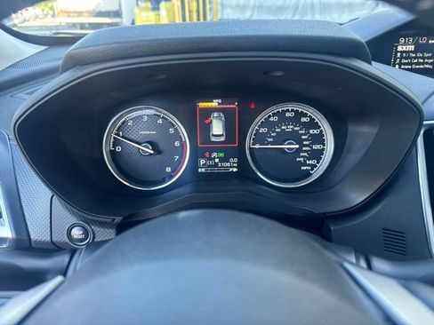 Used 2023 Subaru Forester Touring AWD/4WD image 18