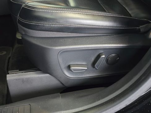Used 2024 Ford Escape Platinum AWD/4WD image 20