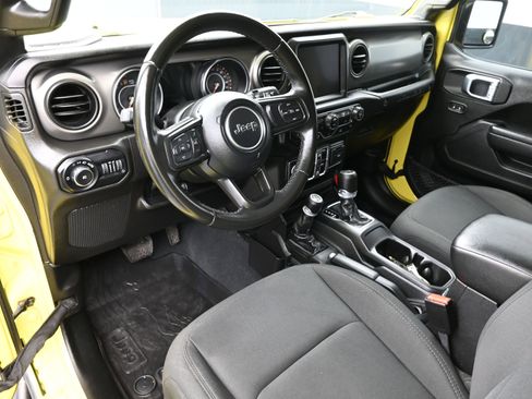 Used 2022 Jeep Wrangler Unlimited Sport AWD/4WD image 22