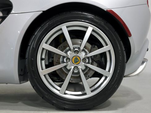 Used 2005 Lotus Elise image 26