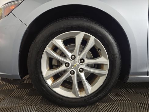 Used 2018 Chevrolet Malibu LT image 29