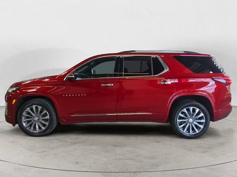 Used 2023 Chevrolet Traverse Premier w/ LPO, Floor Liner Package AWD/4WD image 8