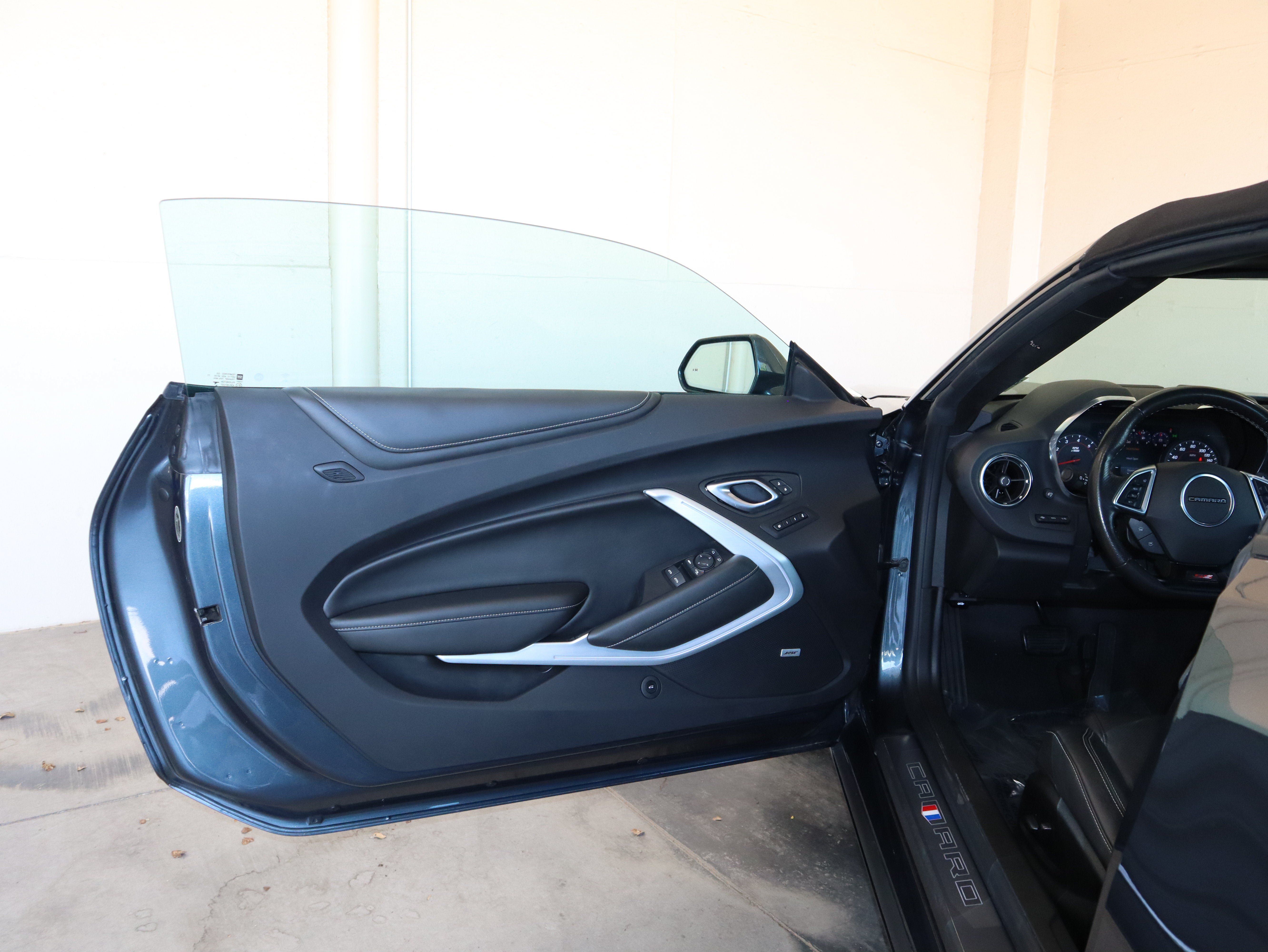 Used 2022 Chevrolet Camaro SS RWD image 30
