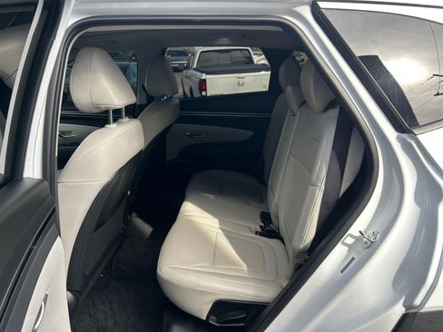 Used 2022 Hyundai Tucson Limited image 25
