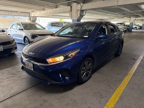 Certified 2024 Kia Forte LXS w/ LXS Technology Package FWD image 2