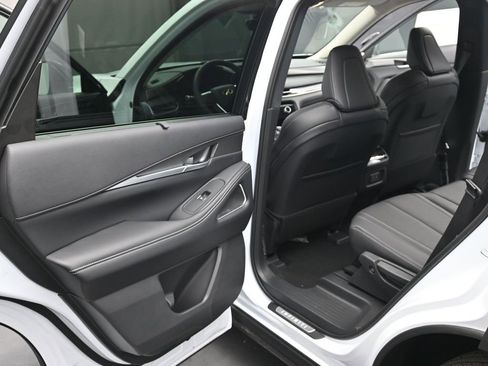Used 2026 INFINITI QX60 Luxe w/ Cargo Package AWD/4WD image 15