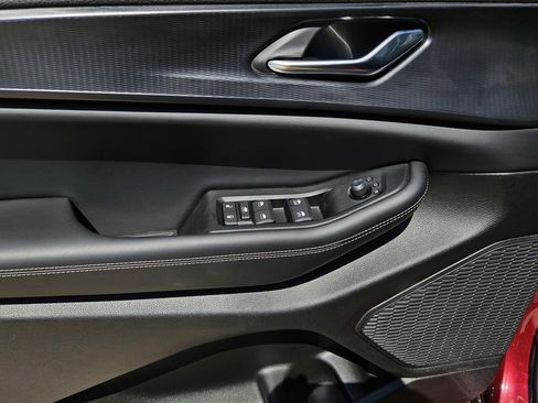 New 2026 Jeep Grand Cherokee L Laredo image 17