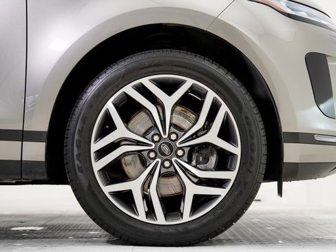 Used 2023 Land Rover Range Rover Evoque SE image 25