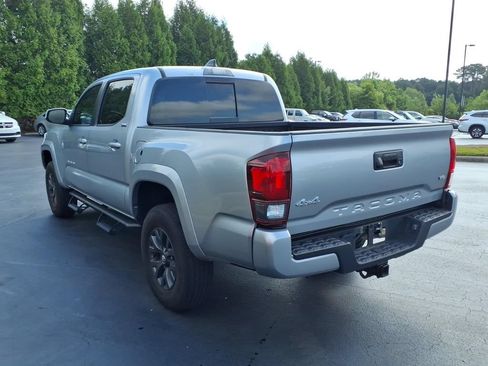 Used 2023 Toyota Tacoma SR5 w/ Technology Package AWD/4WD image 5