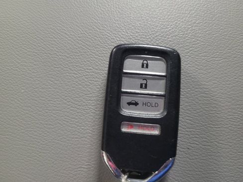 Used 2020 Honda Accord LX image 32