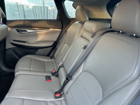 Used 2023 INFINITI QX50 Luxe image 22