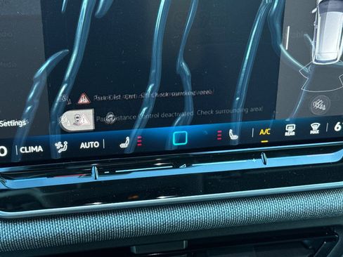 New 2026 Volkswagen Tiguan S AWD/4WD image 20