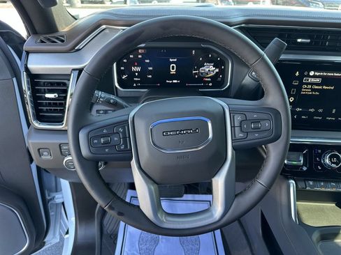 Used 2026 GMC Sierra 2500 Denali w/ Denali Reserve Package AWD/4WD image 20