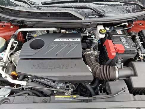 Used 2025 Nissan Rogue SV image 28