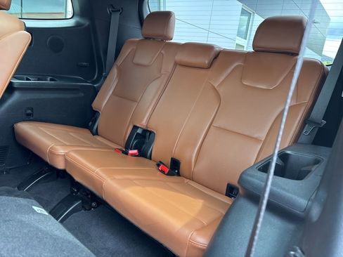 Used 2025 Kia Telluride SX Prestige X-Line AWD/4WD image 16