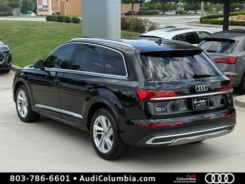 Used 2023 Audi Q7 3.0T Premium w/ Convenience Package AWD/4WD image 11