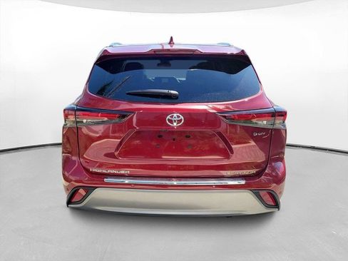 New 2026 Toyota Highlander Platinum AWD/4WD image 5