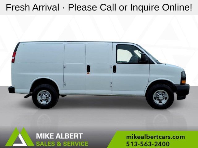 Used 2019 Chevrolet Express 2500 w/ Driver Convenience Package RWD image 8