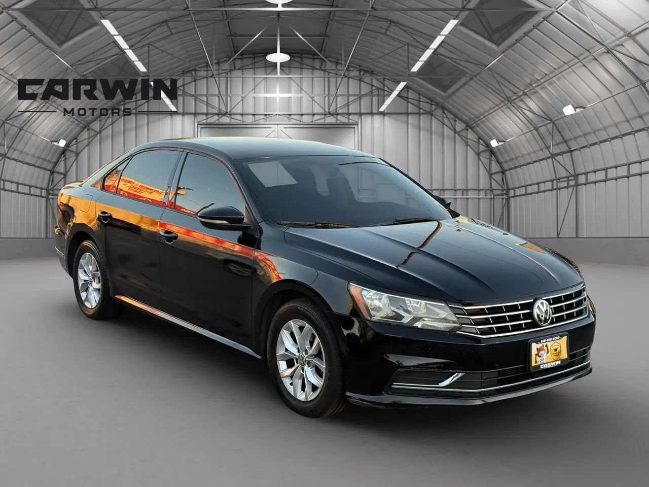 Used 2018 Volkswagen Passat 2.0T S FWD image 3