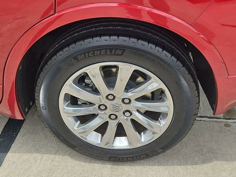 Used 2019 Buick Envision Essence image 8