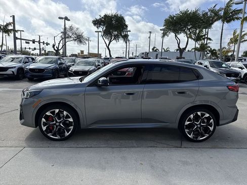 Used 2025 BMW X2 xDrive28i w/ M Sport Package image 12