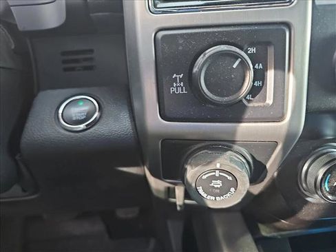 Used 2020 Ford F150 Platinum w/ Equipment Group 701A Luxury image 18