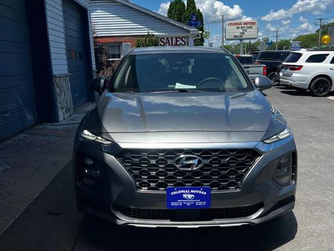 Used 2019 Hyundai Santa Fe SE FWD image 3