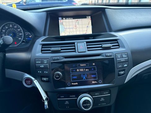 Used 2013 Honda Crosstour EX-L image 26