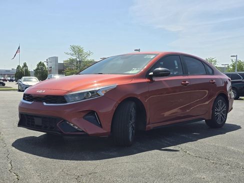 Used 2023 Kia Forte GT-Line w/ GT-Line Premium Package FWD image 14