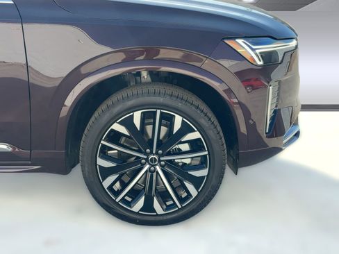 New 2026 Volvo XC90 B6 Ultra w/ Protection Package AWD/4WD image 12