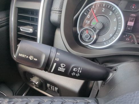 Used 2023 RAM 1500 Laramie AWD/4WD image 35