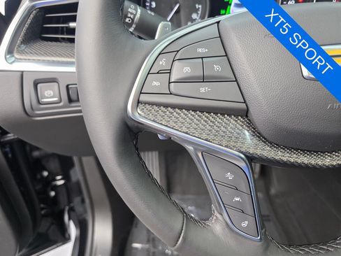 Used 2024 Cadillac XT5 Sportv w/ Technology Package AWD/4WD image 19
