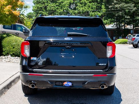 Used 2022 Ford Explorer ST-Line w/ Class IV Trailer Tow Package AWD/4WD image 4